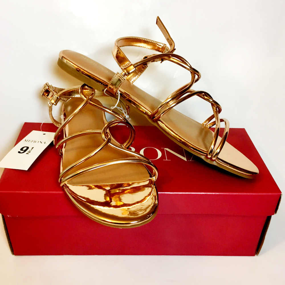 NWT "Marcie" Rose Gold Metallic 1/4 Strap Sandals
